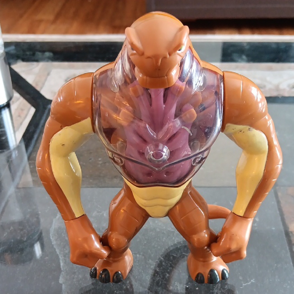 BEN 10 HUMUNGOUSAUR